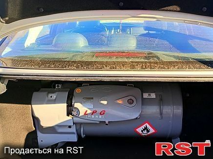 Сірий Кіа Інша, об'ємом двигуна 0 л та пробігом 109 тис. км за 10500 $, фото 6 на Automoto.ua