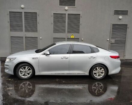 Серый Киа Другая, объемом двигателя 2 л и пробегом 265 тыс. км за 266 $, фото 4 на Automoto.ua