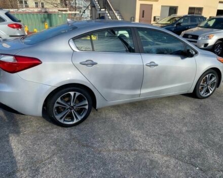 Серый Киа Другая, объемом двигателя 2 л и пробегом 73 тыс. км за 4200 $, фото 2 на Automoto.ua