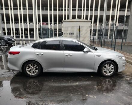 Серый Киа Другая, объемом двигателя 2 л и пробегом 265 тыс. км за 266 $, фото 6 на Automoto.ua