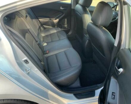 Серый Киа Другая, объемом двигателя 2 л и пробегом 73 тыс. км за 4200 $, фото 8 на Automoto.ua