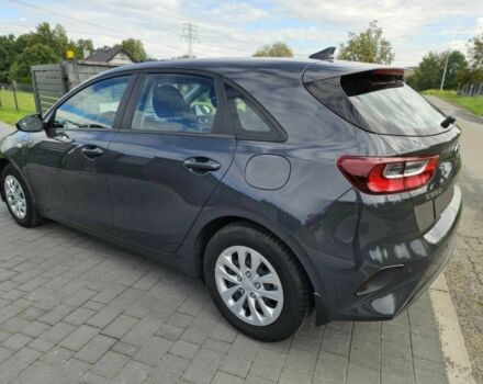 Сірий Кіа Інша, об'ємом двигуна 2 л та пробігом 48 тис. км за 14600 $, фото 4 на Automoto.ua