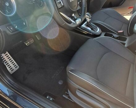 Сірий Кіа Інша, об'ємом двигуна 2 л та пробігом 64 тис. км за 17300 $, фото 6 на Automoto.ua