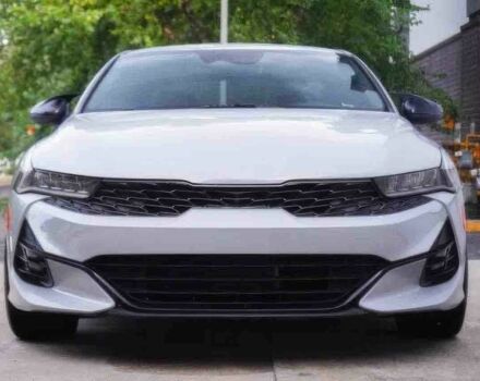 Серый Киа Другая, объемом двигателя 1.6 л и пробегом 13 тыс. км за 10200 $, фото 1 на Automoto.ua