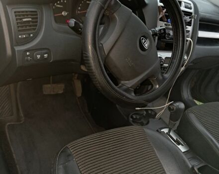 Серый Киа Другая, объемом двигателя 2 л и пробегом 315 тыс. км за 3313 $, фото 4 на Automoto.ua