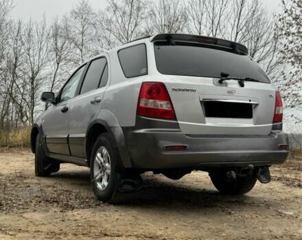 Серый Киа Другая, объемом двигателя 2.5 л и пробегом 218 тыс. км за 4150 $, фото 2 на Automoto.ua