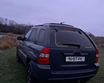 Серый Киа Другая, объемом двигателя 2 л и пробегом 315 тыс. км за 3313 $, фото 2 на Automoto.ua