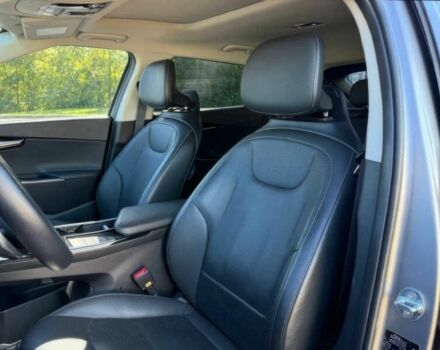 Серый Киа Другая, объемом двигателя 0 л и пробегом 11 тыс. км за 12600 $, фото 7 на Automoto.ua