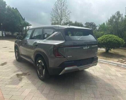 Сірий Кіа Інша, об'ємом двигуна 0 л та пробігом 1 тис. км за 22000 $, фото 4 на Automoto.ua