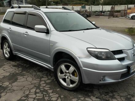 Кіа Інша 2007 у Жмеренке на Automoto.ua Сірий Кіа Інша, об'ємом двигуна 2 л та пробігом 270 тис. км за 5600 $, фото 1 на Automoto.ua