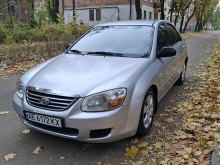 Киа Другая 2008 в Днепре (Днепропетровске) на Automoto.ua Серый Киа Другая, объемом двигателя 1.6 л и пробегом 100 тыс. км за 3600 $, фото 1 на Automoto.ua