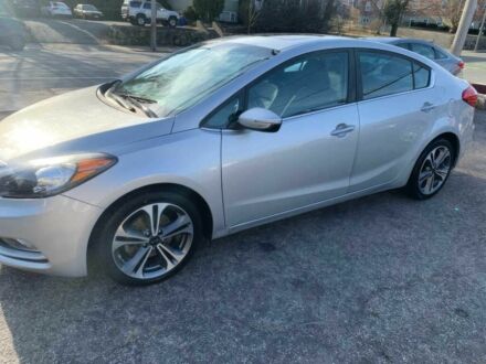 Серый Киа Другая, объемом двигателя 2 л и пробегом 73 тыс. км за 4200 $, фото 1 на Automoto.ua