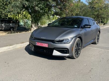 Сірий Кіа Інша, об'ємом двигуна 0 л та пробігом 44 тис. км за 27700 $, фото 1 на Automoto.ua
