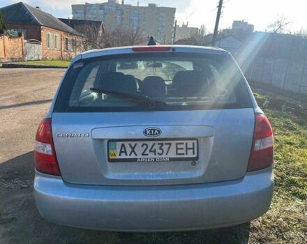 Синий Киа Другая, объемом двигателя 1.6 л и пробегом 350 тыс. км за 3000 $, фото 4 на Automoto.ua