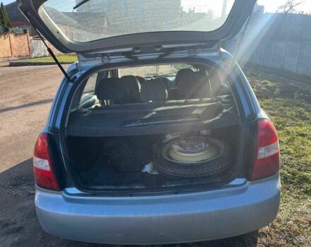 Синий Киа Другая, объемом двигателя 1.6 л и пробегом 350 тыс. км за 3000 $, фото 9 на Automoto.ua