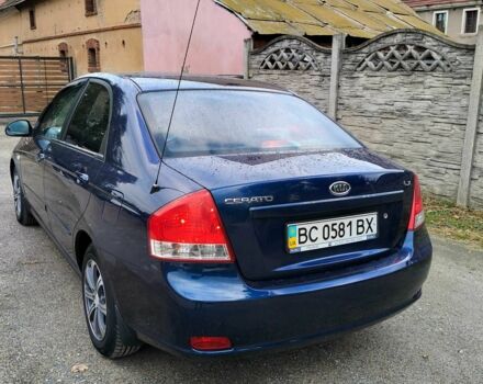 Синий Киа Другая, объемом двигателя 1.6 л и пробегом 269 тыс. км за 5100 $, фото 4 на Automoto.ua
