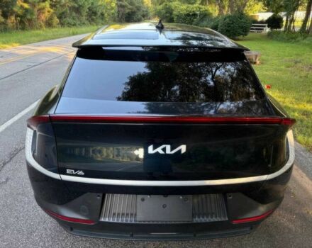 Синій Кіа Інша, об'ємом двигуна 0 л та пробігом 25 тис. км за 28000 $, фото 5 на Automoto.ua