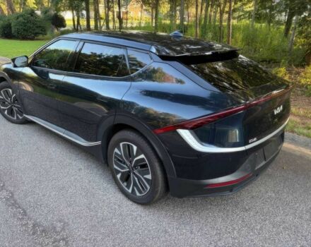 Синій Кіа Інша, об'ємом двигуна 0 л та пробігом 25 тис. км за 28000 $, фото 4 на Automoto.ua