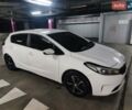 Белый Киа Форте, объемом двигателя 2 л и пробегом 133 тыс. км за 8200 $, фото 3 на Automoto.ua