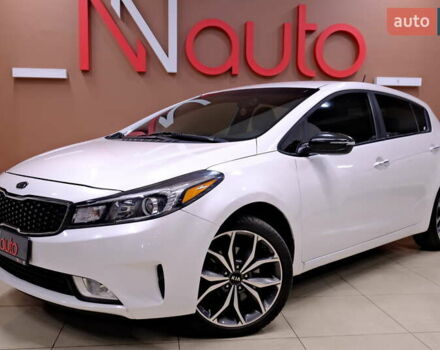 Белый Киа Форте, объемом двигателя 1.59 л и пробегом 90 тыс. км за 12500 $, фото 11 на Automoto.ua