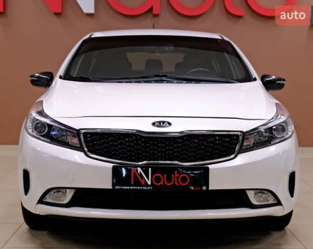 Белый Киа Форте, объемом двигателя 1.59 л и пробегом 90 тыс. км за 12500 $, фото 1 на Automoto.ua