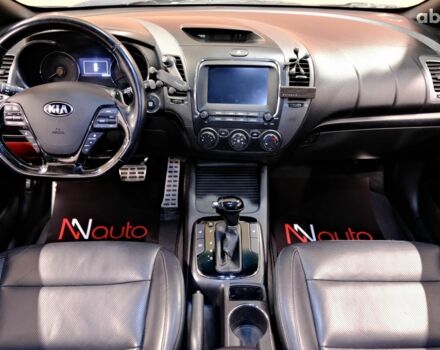 Белый Киа Форте, объемом двигателя 1.6 л и пробегом 90 тыс. км за 12500 $, фото 6 на Automoto.ua