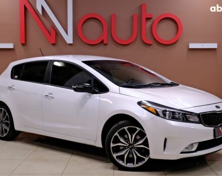 Белый Киа Форте, объемом двигателя 1.6 л и пробегом 90 тыс. км за 12500 $, фото 3 на Automoto.ua