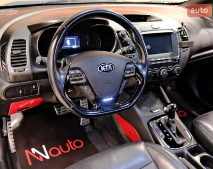 Белый Киа Форте, объемом двигателя 1.59 л и пробегом 90 тыс. км за 12500 $, фото 29 на Automoto.ua