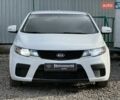 Білий Кіа Форте, об'ємом двигуна 2 л та пробігом 210 тис. км за 7990 $, фото 4 на Automoto.ua