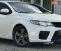 Білий Кіа Форте, об'ємом двигуна 2 л та пробігом 210 тис. км за 7990 $, фото 2 на Automoto.ua