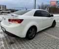 Белый Киа Форте, объемом двигателя 2 л и пробегом 209 тыс. км за 7500 $, фото 17 на Automoto.ua
