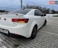 Белый Киа Форте, объемом двигателя 2 л и пробегом 209 тыс. км за 7500 $, фото 16 на Automoto.ua