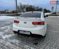 Белый Киа Форте, объемом двигателя 2 л и пробегом 209 тыс. км за 7500 $, фото 10 на Automoto.ua