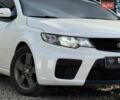 Белый Киа Форте, объемом двигателя 2 л и пробегом 210 тыс. км за 7290 $, фото 3 на Automoto.ua