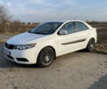 Белый Киа Форте, объемом двигателя 2 л и пробегом 211 тыс. км за 6800 $, фото 1 на Automoto.ua