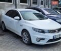 Белый Киа Форте, объемом двигателя 1.59 л и пробегом 136 тыс. км за 3500 $, фото 1 на Automoto.ua