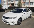 Белый Киа Форте, объемом двигателя 1.59 л и пробегом 230 тыс. км за 8200 $, фото 1 на Automoto.ua