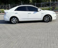 Белый Киа Форте, объемом двигателя 2 л и пробегом 240 тыс. км за 6800 $, фото 9 на Automoto.ua