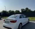 Белый Киа Форте, объемом двигателя 2 л и пробегом 120 тыс. км за 7200 $, фото 4 на Automoto.ua
