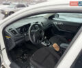 Білий Кіа Форте, об'ємом двигуна 2 л та пробігом 192 тис. км за 7500 $, фото 8 на Automoto.ua