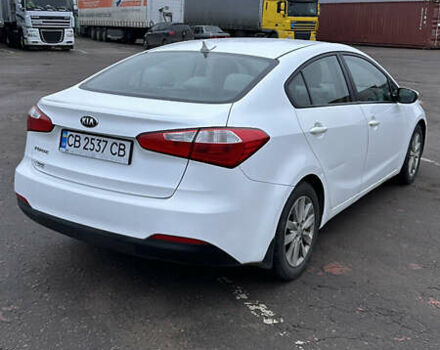 Белый Киа Форте, объемом двигателя 1.8 л и пробегом 164 тыс. км за 8000 $, фото 5 на Automoto.ua