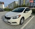 Белый Киа Форте, объемом двигателя 1.8 л и пробегом 140 тыс. км за 8800 $, фото 1 на Automoto.ua