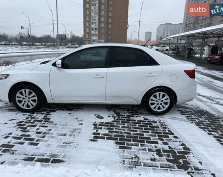 Білий Кіа Форте, об'ємом двигуна 2 л та пробігом 192 тис. км за 7500 $, фото 7 на Automoto.ua