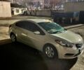 Белый Киа Форте, объемом двигателя 1.8 л и пробегом 245 тыс. км за 8800 $, фото 1 на Automoto.ua