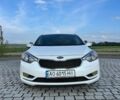 Белый Киа Форте, объемом двигателя 2 л и пробегом 142 тыс. км за 9500 $, фото 1 на Automoto.ua