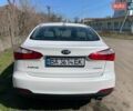 Белый Киа Форте, объемом двигателя 2 л и пробегом 142 тыс. км за 8200 $, фото 4 на Automoto.ua
