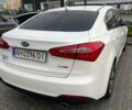 Білий Кіа Форте, об'ємом двигуна 2 л та пробігом 100 тис. км за 9000 $, фото 1 на Automoto.ua