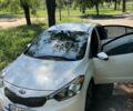 Білий Кіа Форте, об'ємом двигуна 2 л та пробігом 120 тис. км за 9300 $, фото 3 на Automoto.ua