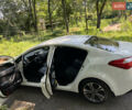 Білий Кіа Форте, об'ємом двигуна 2 л та пробігом 120 тис. км за 9300 $, фото 4 на Automoto.ua