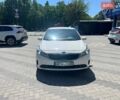 Білий Кіа Форте, об'ємом двигуна 2 л та пробігом 160 тис. км за 9350 $, фото 1 на Automoto.ua